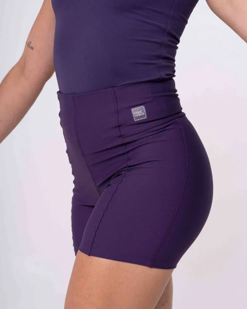 Short Fitness Classic Violeta compressão S/ empina bumbum