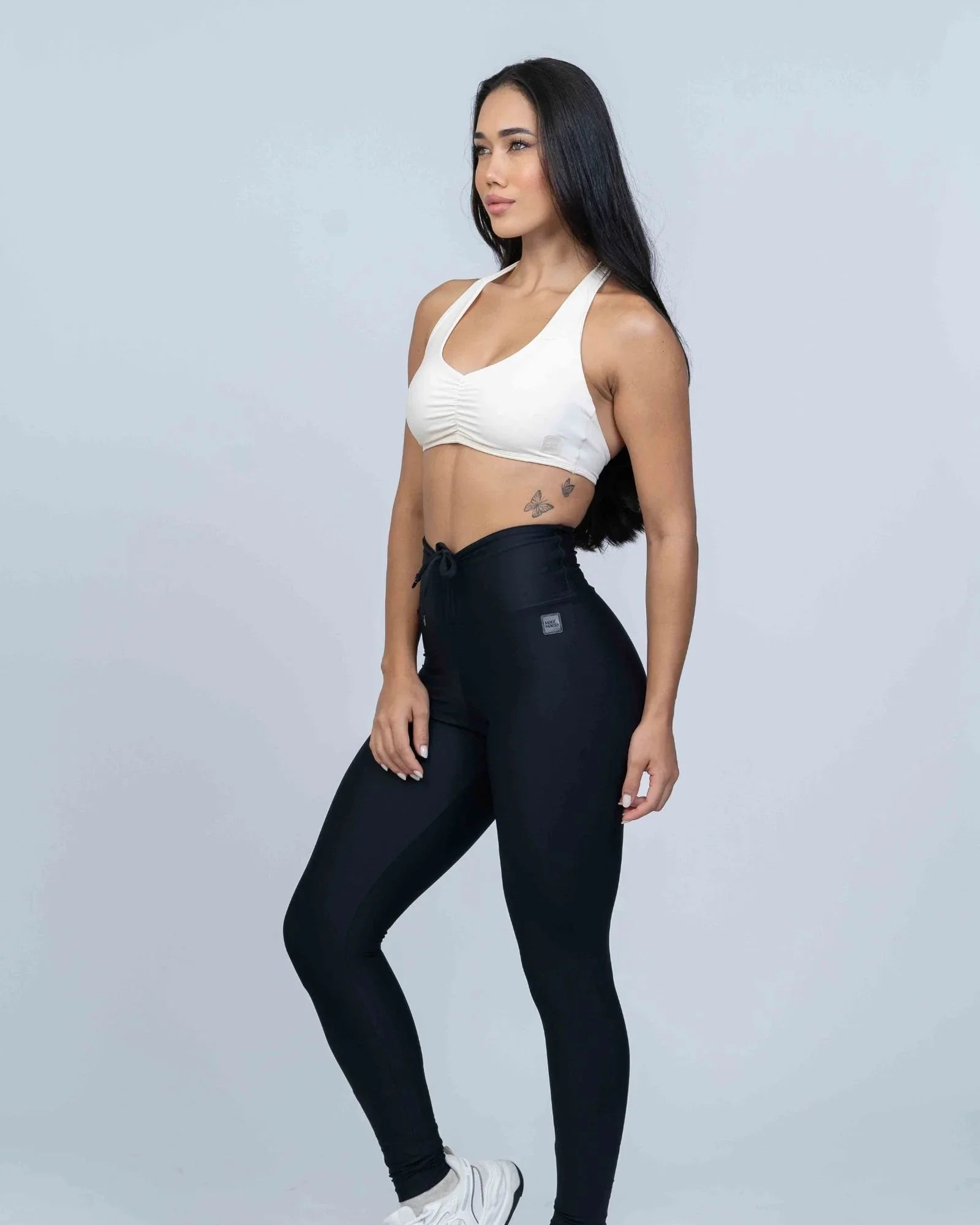 Calça Legging Slim Preta compressão sem empina bumbum
