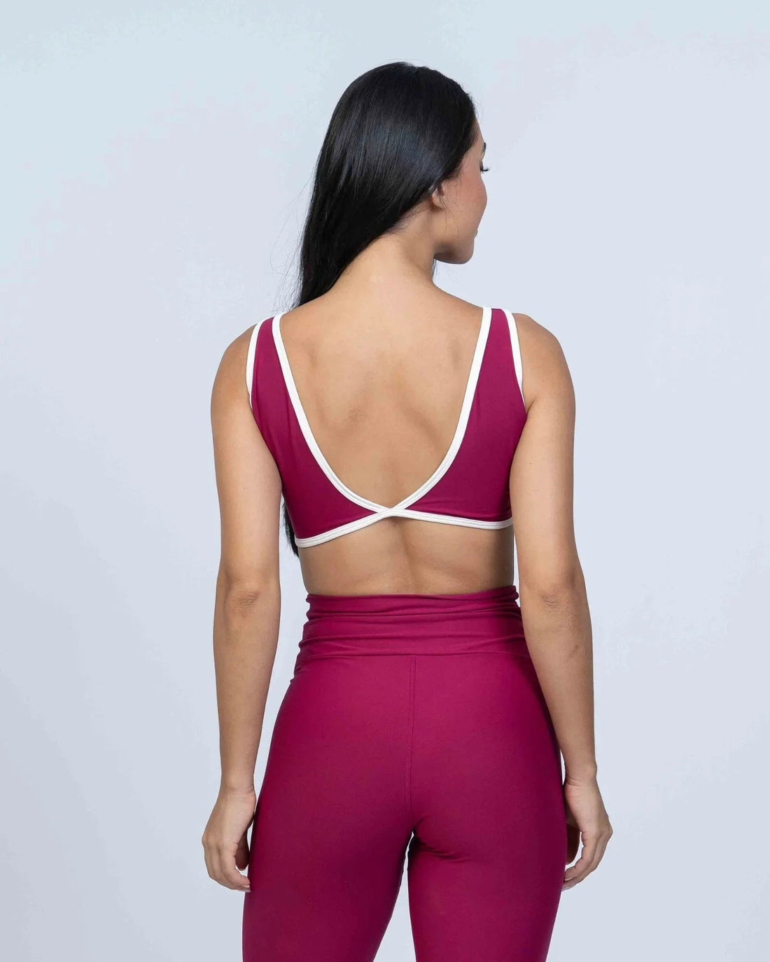 Top Basic Rouge com Viés Off White compressão