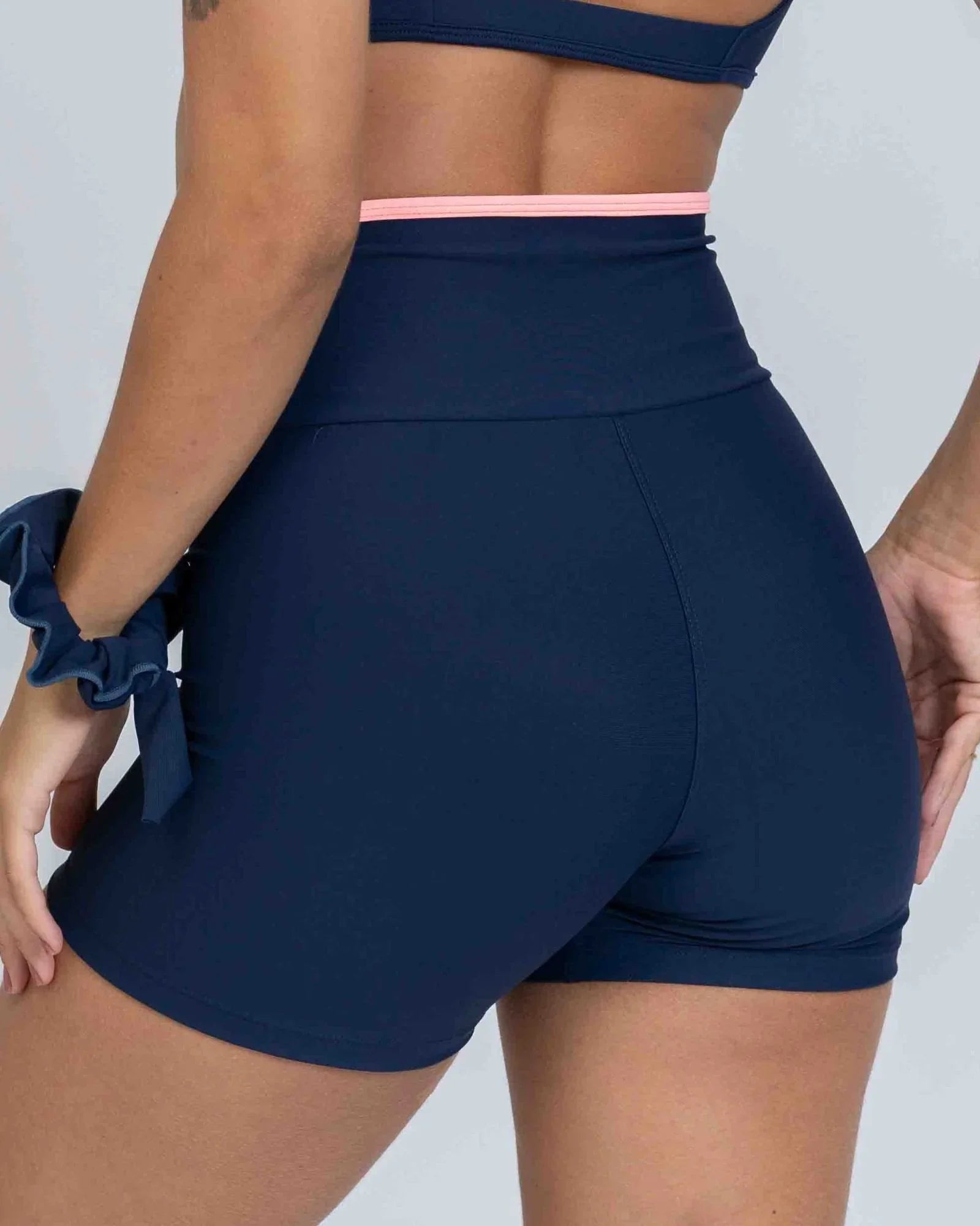 Short Fitness Line Azul Marinho com Coral