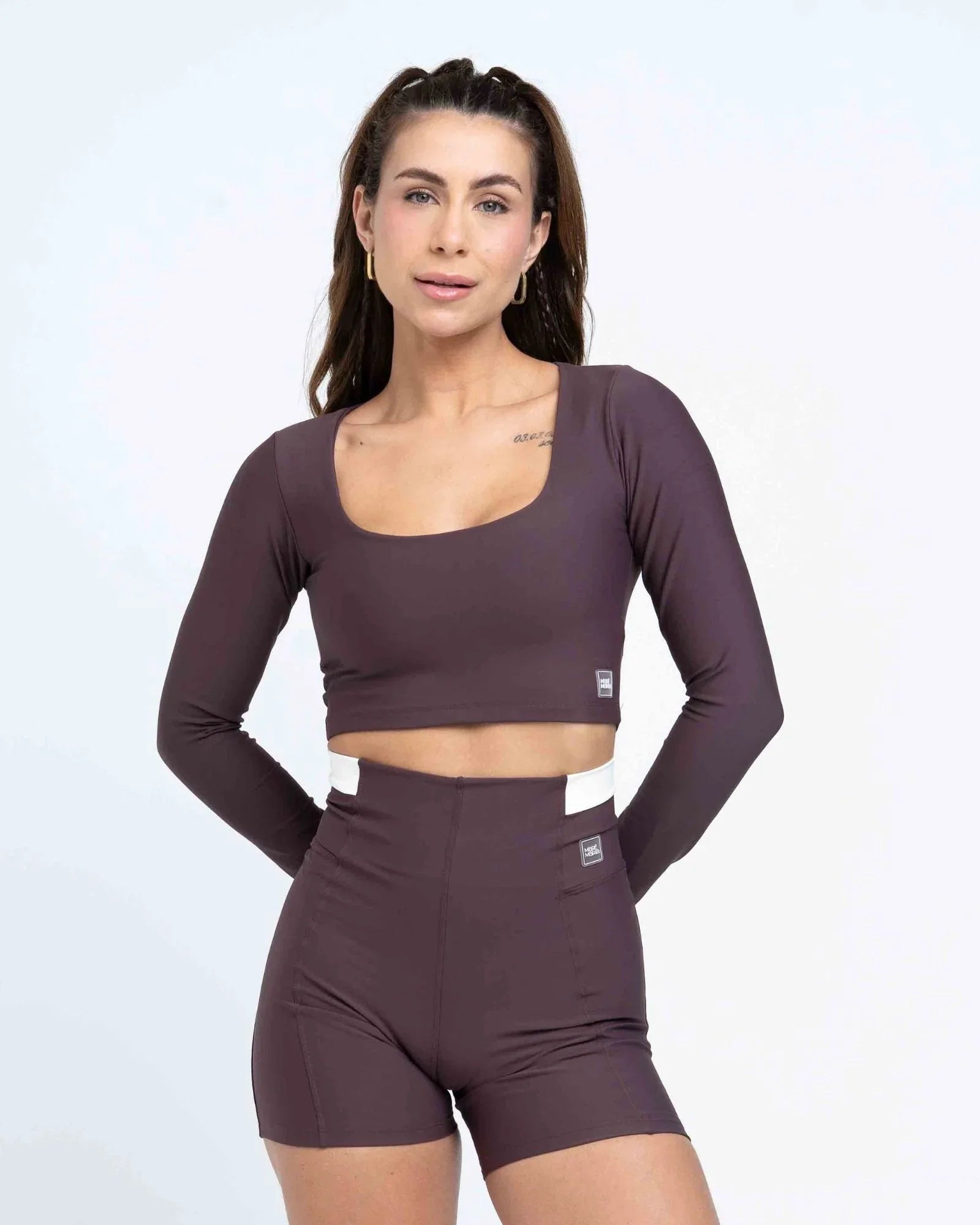 Top Fitness Classic Manga Longa Marrom Ébano