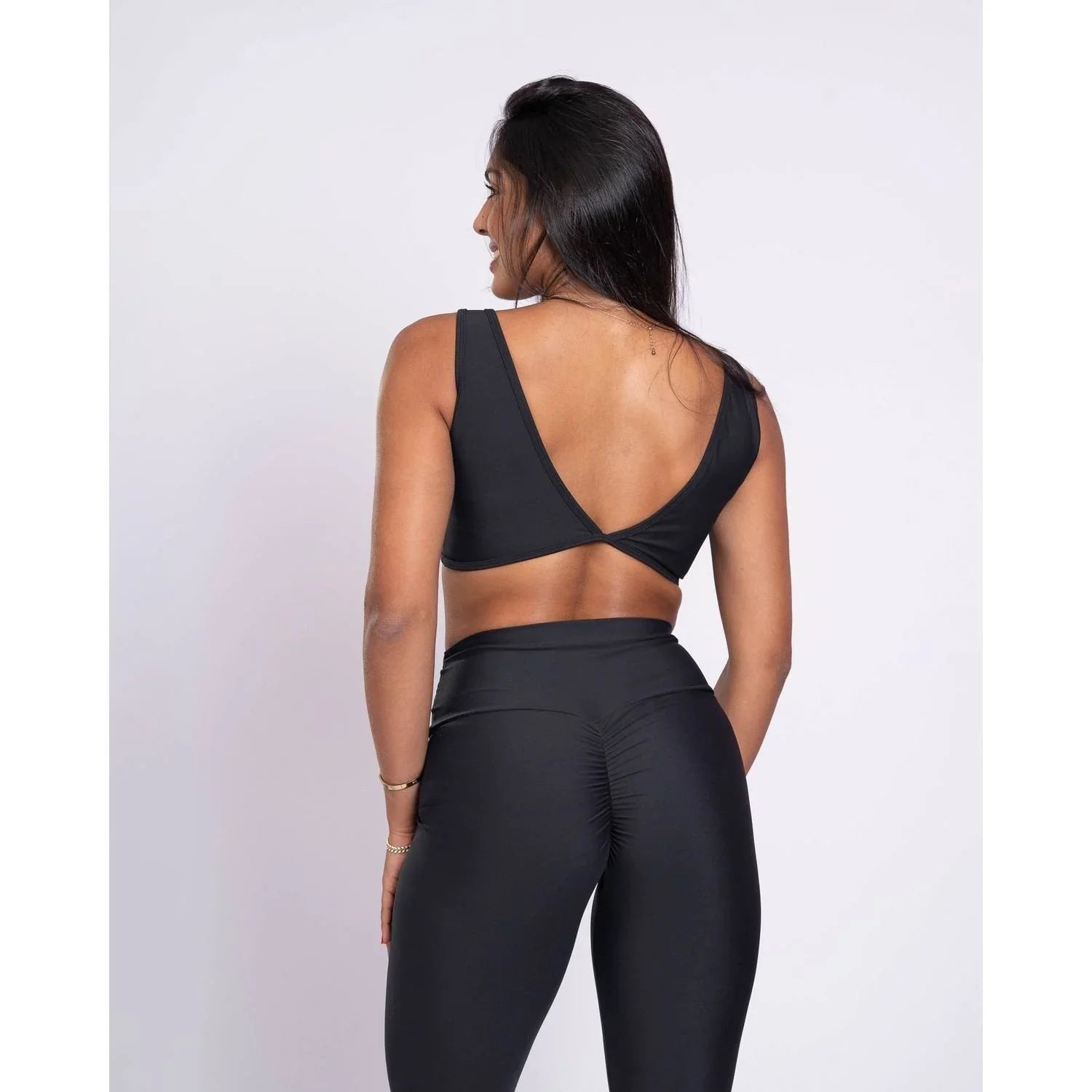 Top Fitness Basic Preto com compressão