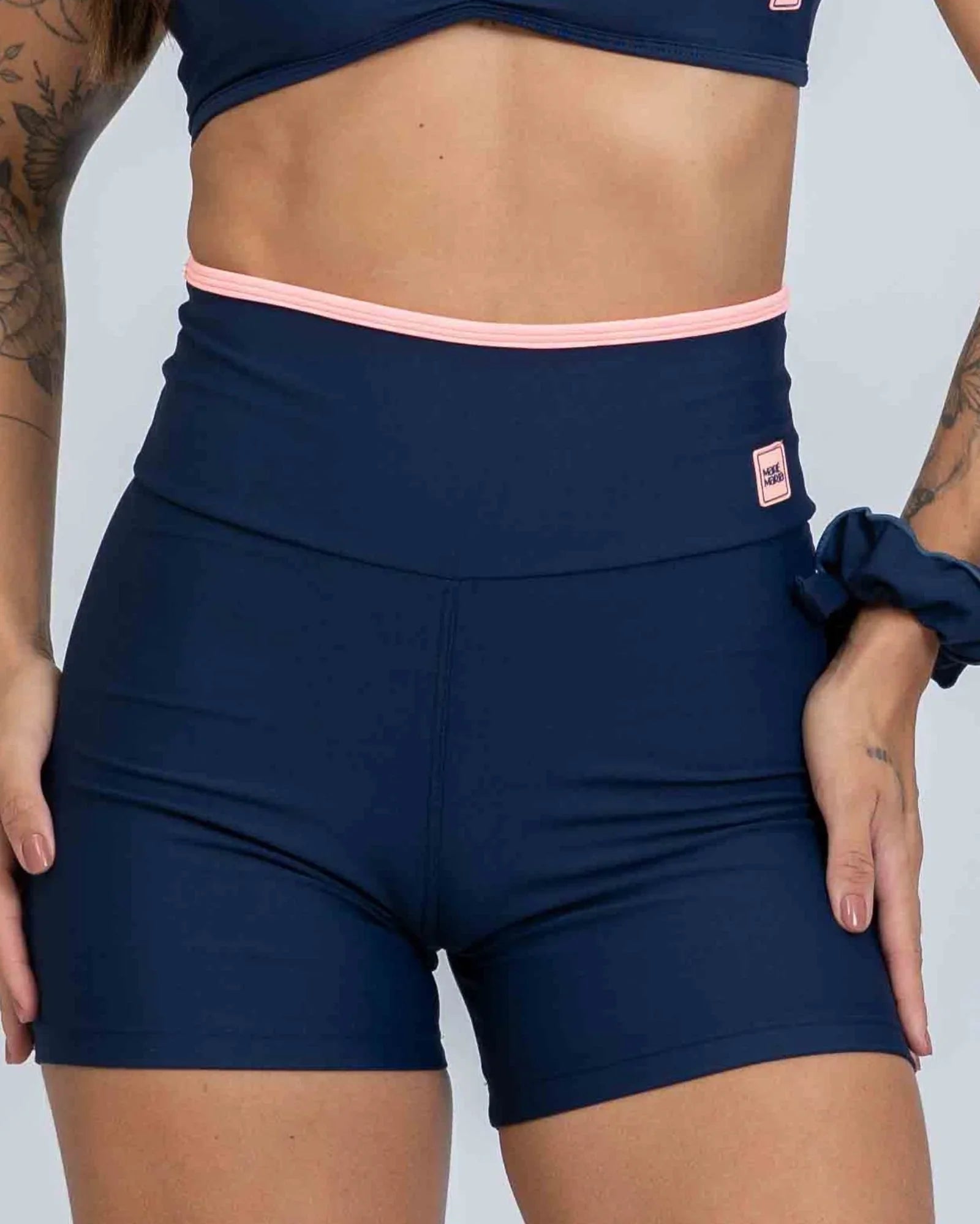Short Fitness Line Azul Marinho com Coral