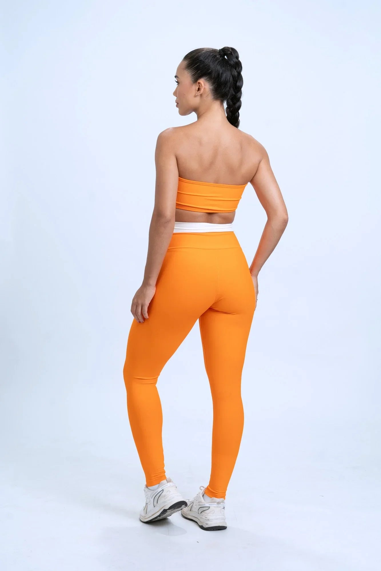 Calça legging fitness Duo Tangerina com Off White S/ Empina bumbum