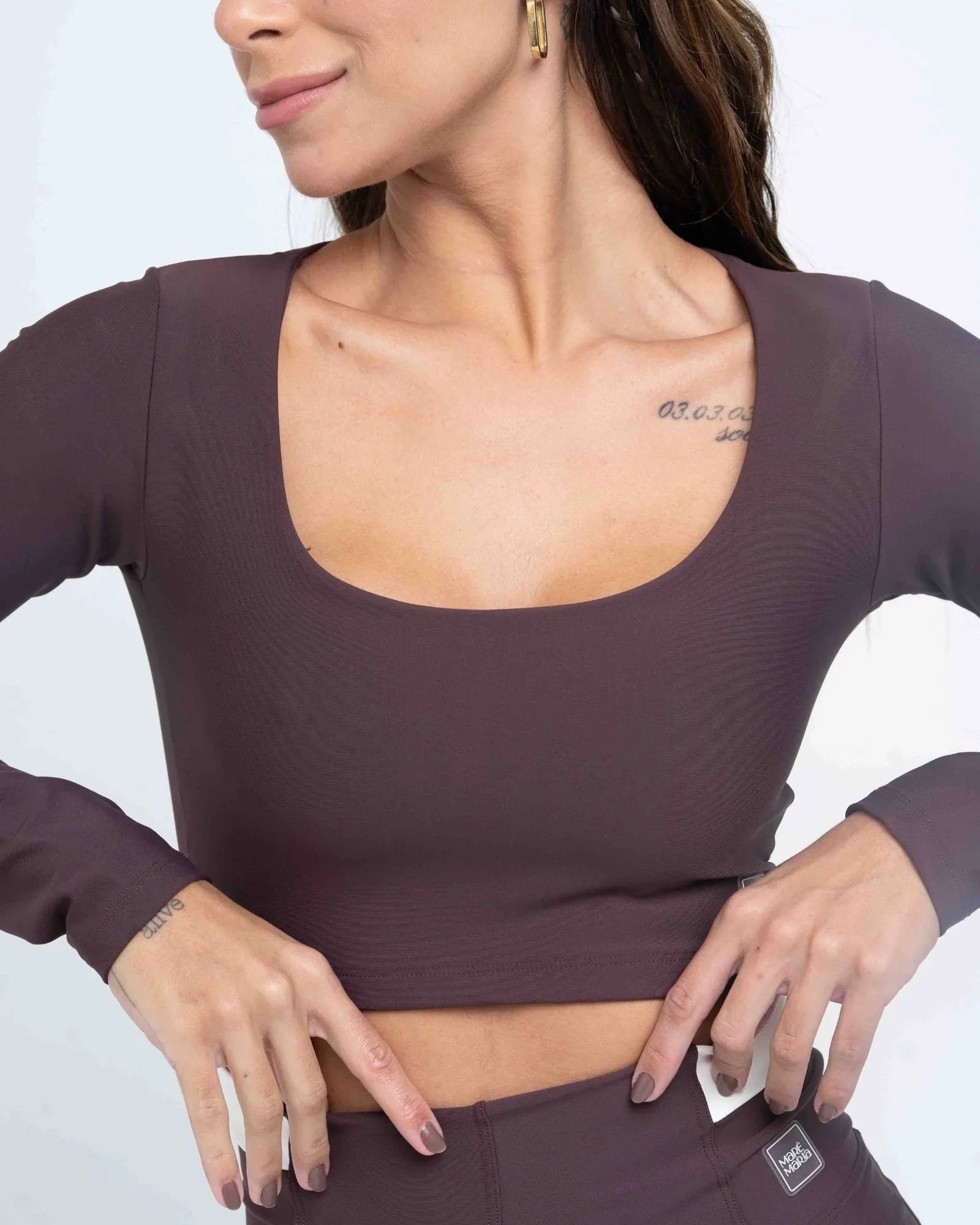 Top Fitness Classic Manga Longa Marrom Ébano