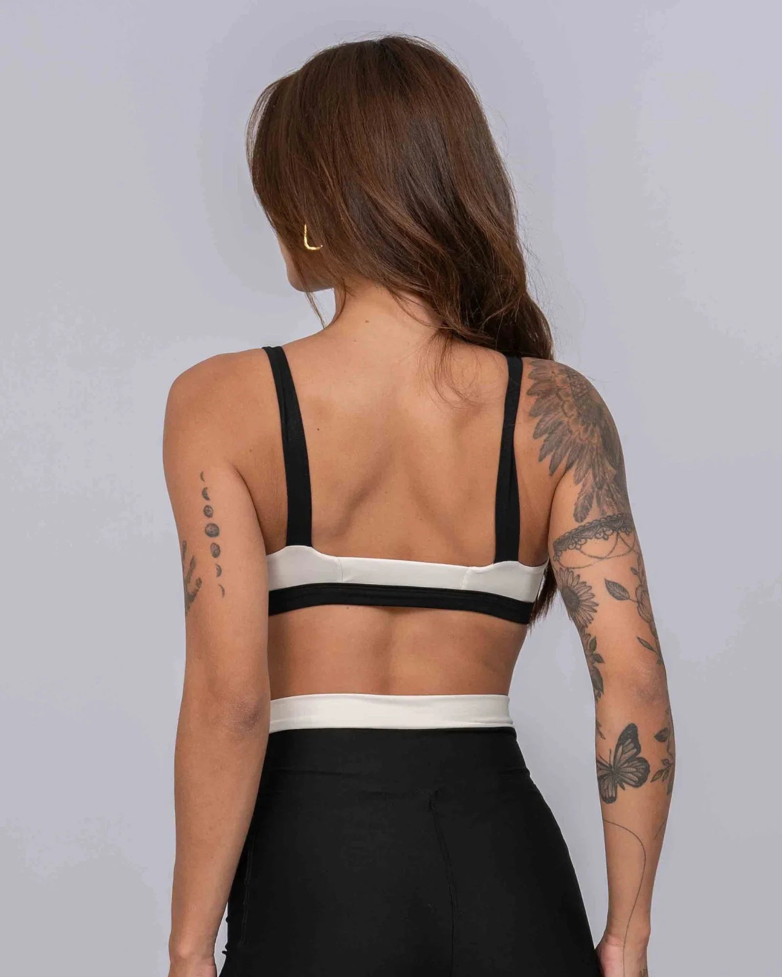 Top Fitness Flow Duo Off White com Super Black