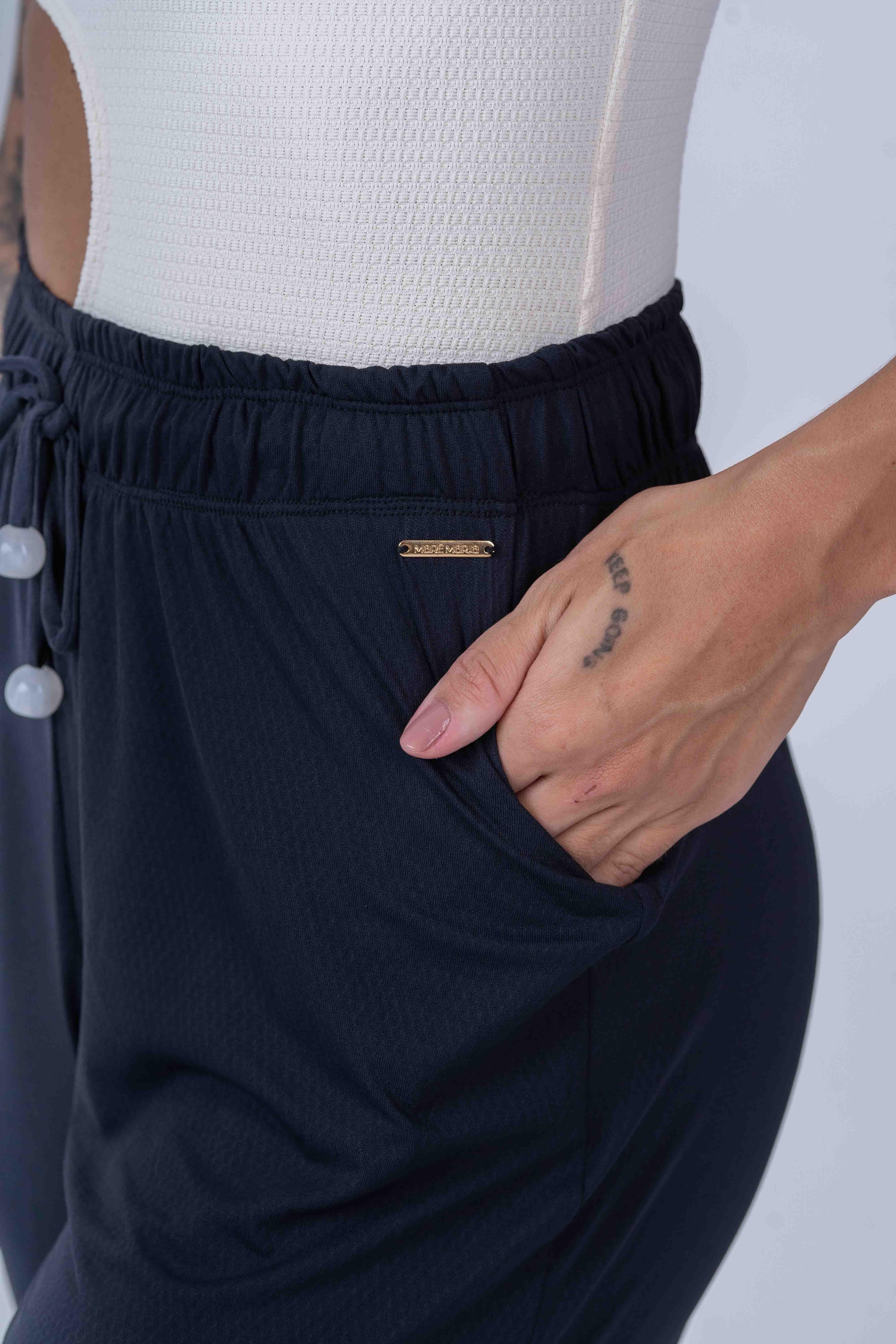 Calça pantalona beach preta