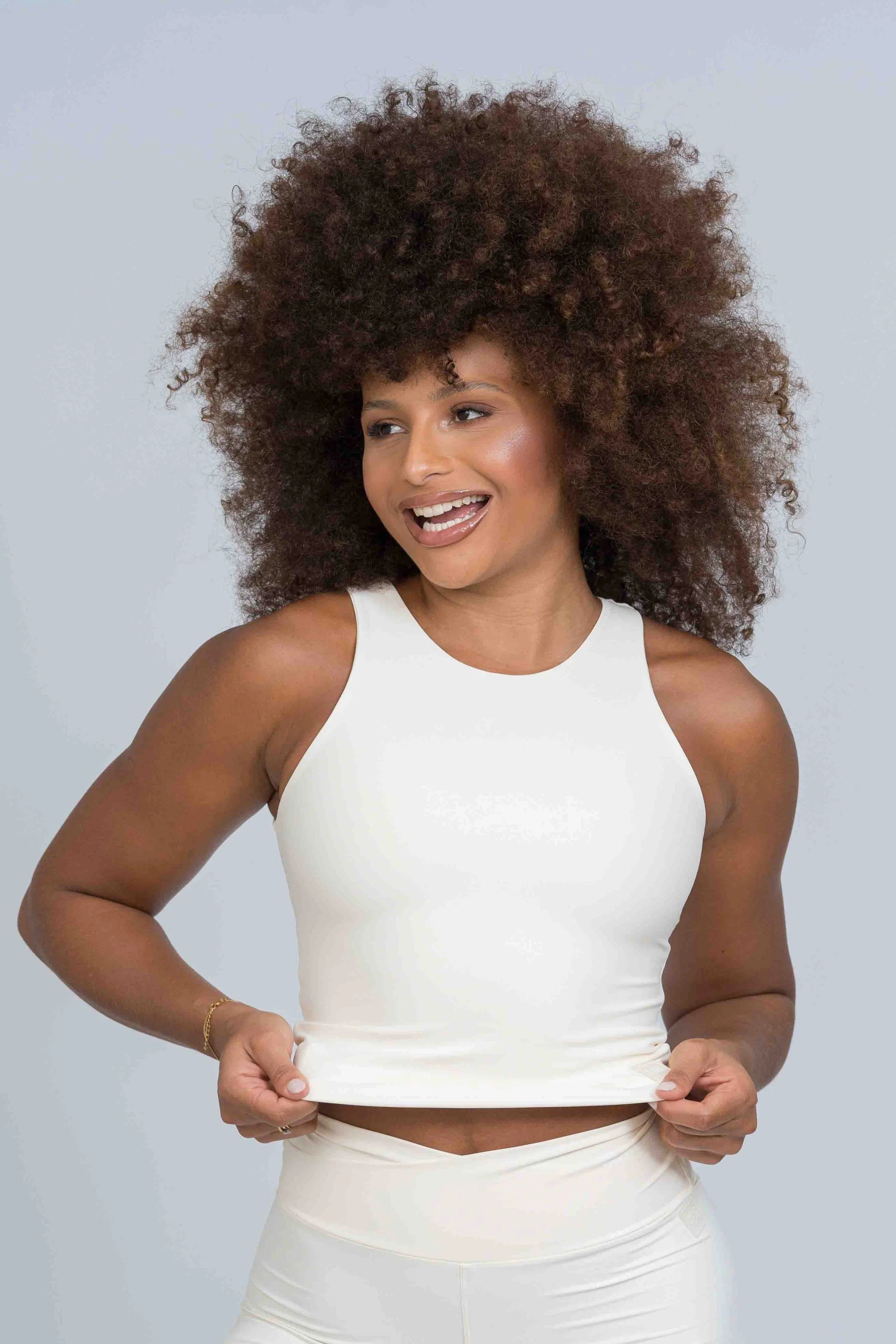 Blusa Fitness Casual Charlote Off White compressão