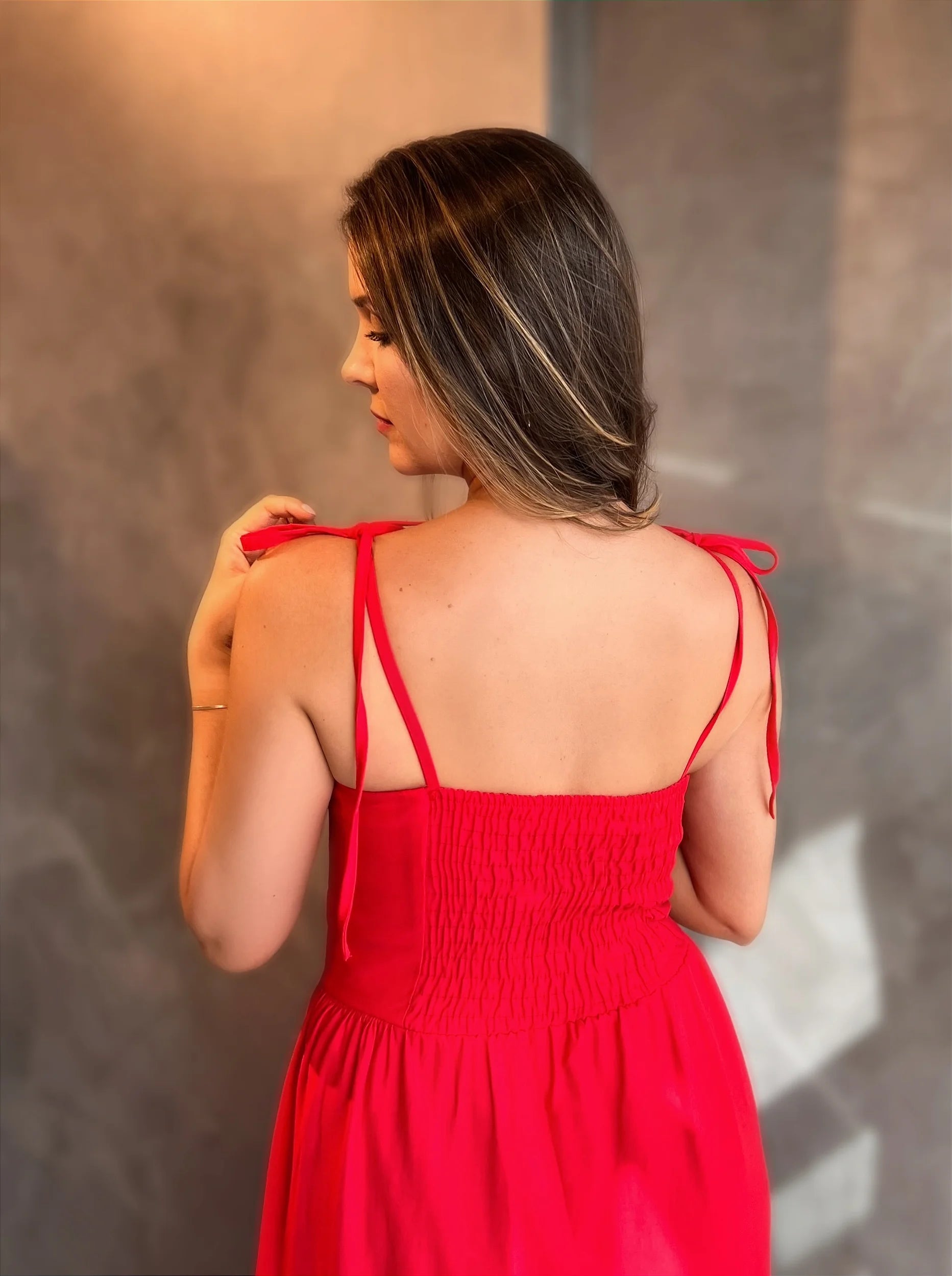 Vestido Jéssica Midi – Vermelho
